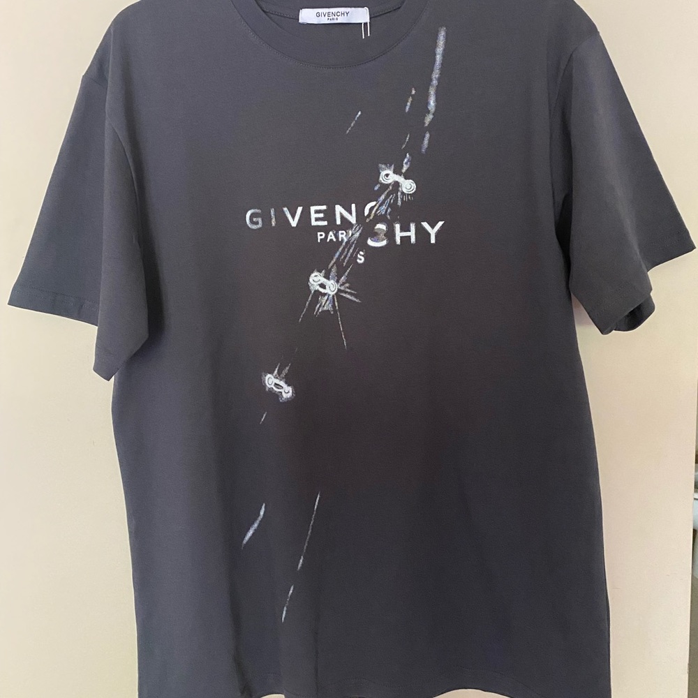 Givenchy t shirt